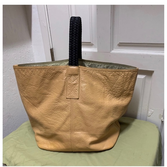 Authentic PRADA Beige Leather Tote Bag - Picture 9 of 12